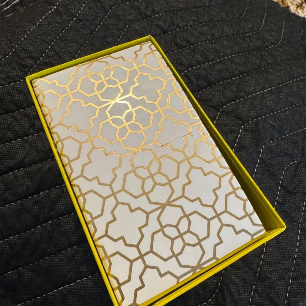 Kendra Scott Silver Bracelet - Picture 11 of 12
